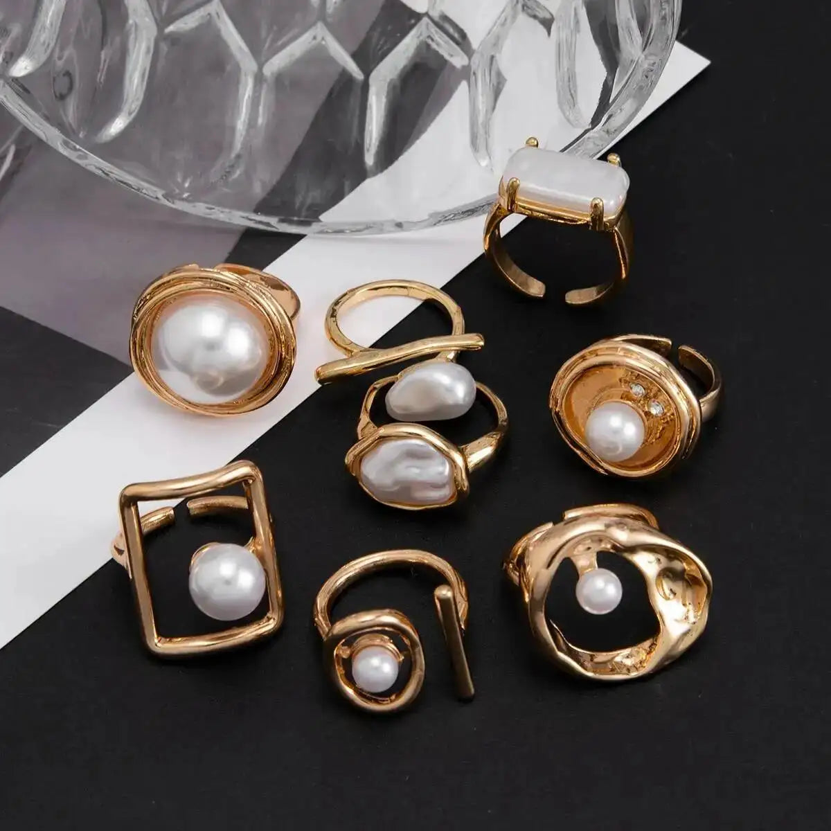Ingemark 8Pcs/Set Bohemian Imitation Pearl Open Rings for Women New Trendy Irregular Adjustable Finger Ring Baroque Jewelry Gift