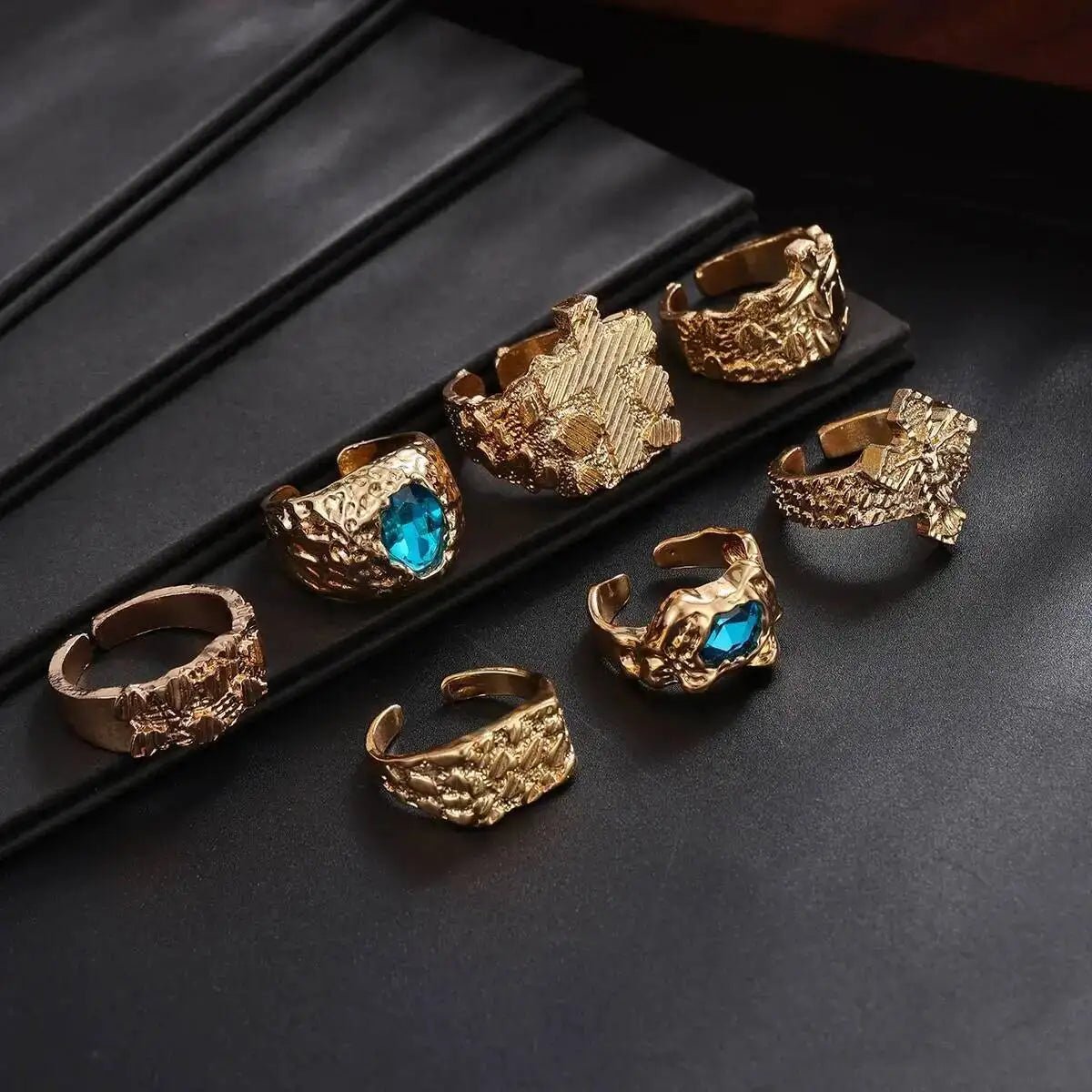 Ingemark 7 Pcs/Set Unique Gold Color Texture Metal Open Rings for Men Punk Inlay Blue Acrylic Rhinestone Rings Male Jewelry Gift