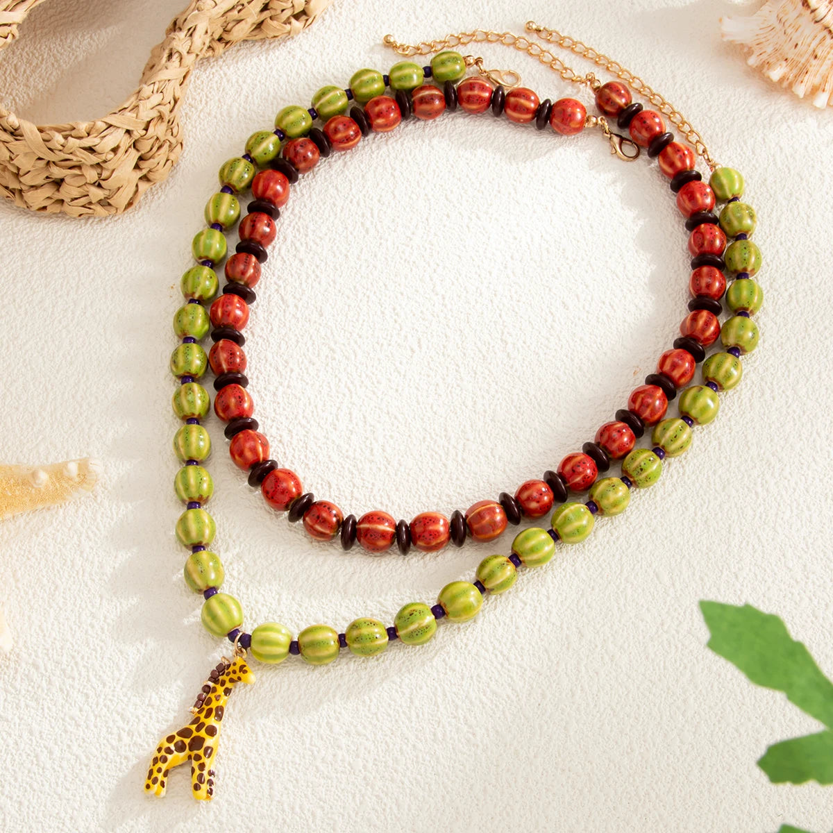 Ingemark 2Pcs/Set Trendy Red Greend Ceramics Beaded Chokers Necklace Women Vintage Stacked Giraffe Pendant Necklace Boho Jewelry