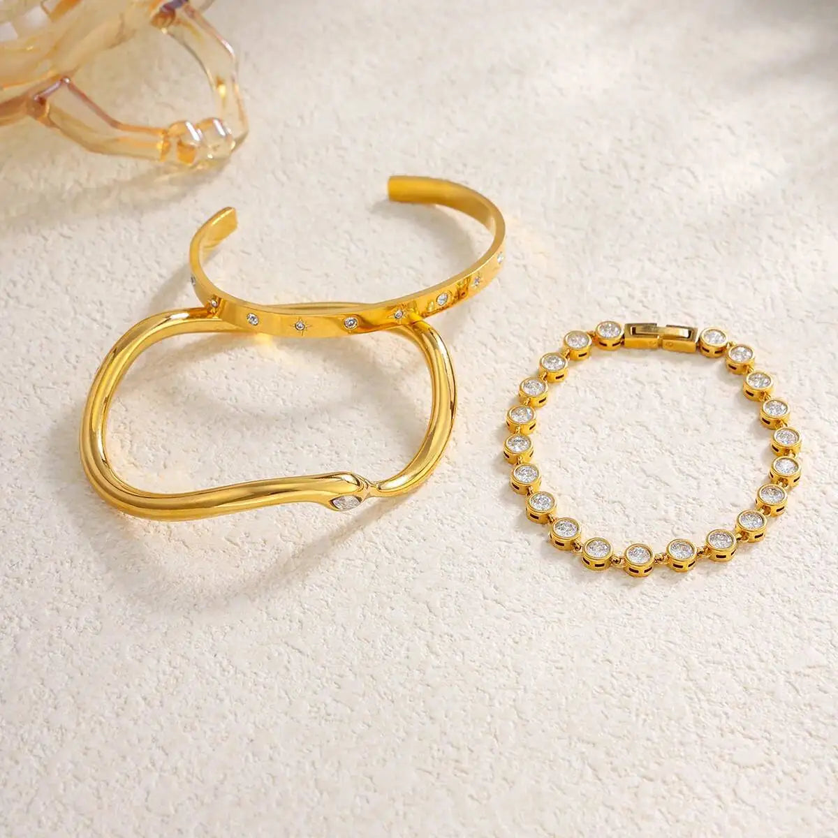 Ingemark Luxury 18K Gold Plated Stainless Steel Bracelets for Women Shiny Zircon Stackable Cuff Open Bangle Waterproof Jewelry