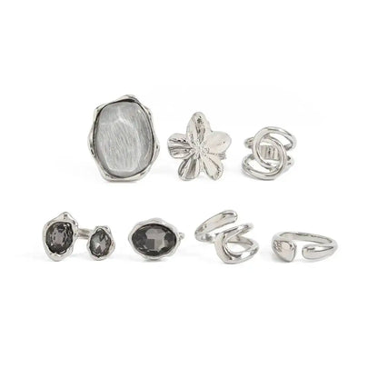 Ingemark 7Pcs Stylish Rhinestone Open Rings Set for Women Retro Gothic Stackable Big Flower Adjustable Finger Ring Jewelry Gifts