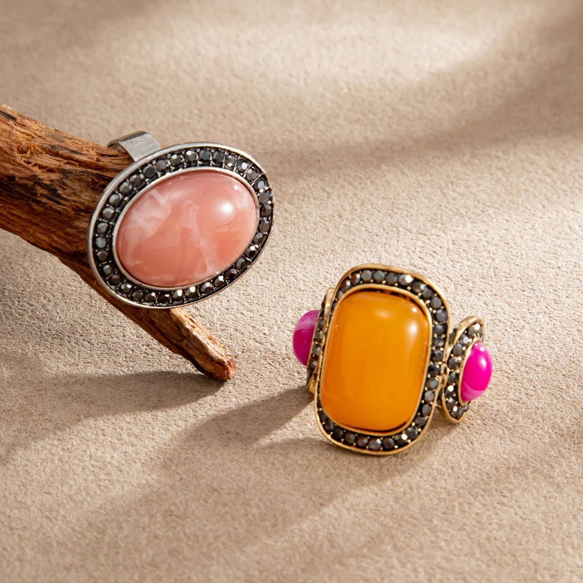 Ingemark 2 Pcs/Set Vintage Inlay Geometric Resin Oval Stone Rings Women Trend Elegant Rhinestone Adjustable Finger Ring Jewelry