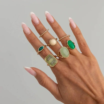 Ingemark 7Pcs Elegant Inlaid Colorful Acrylic Resin Rings Set for Women Retro Geometric Irregular Stackable Rings Boho Jewelry