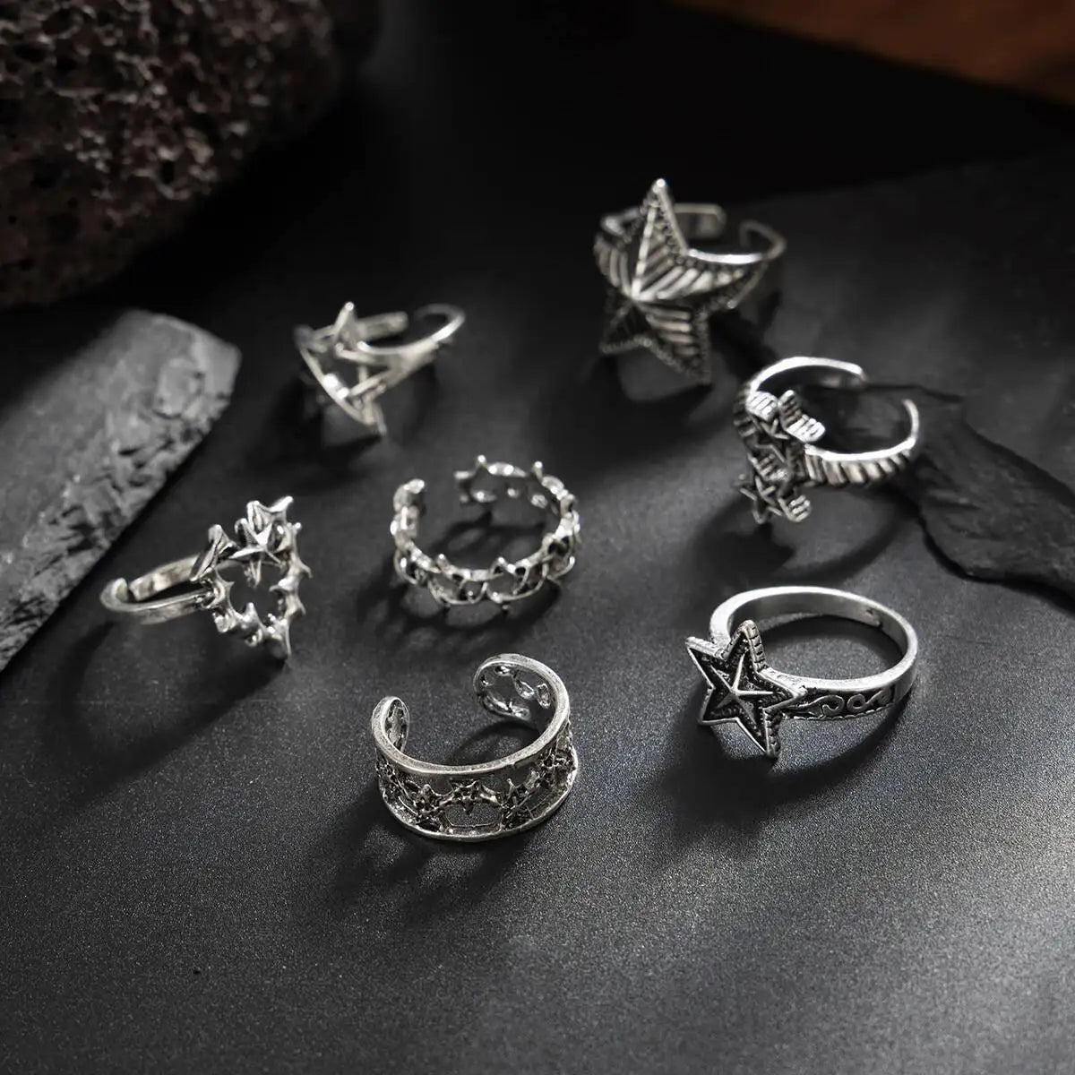 7Pcs/Set Gothic Five-Pointed Star Adjustable Open Rings For Men Trendy Punk Love Heart Finger Ring Daily Party Jewelry New