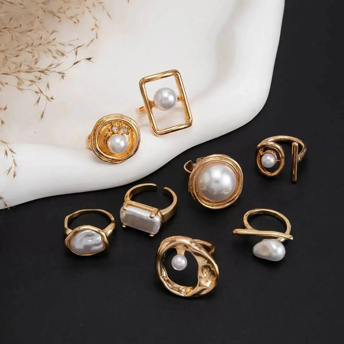 Ingemark 8Pcs/Set Bohemian Imitation Pearl Open Rings for Women New Trendy Irregular Adjustable Finger Ring Baroque Jewelry Gift