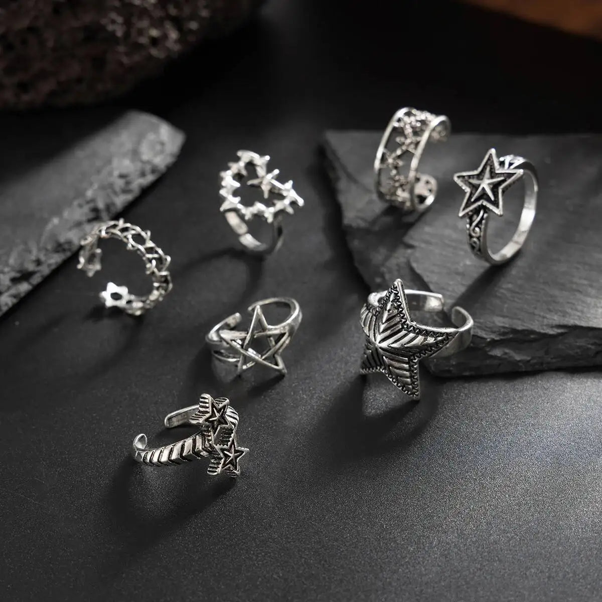 7Pcs/Set Gothic Five-Pointed Star Adjustable Open Rings For Men Trendy Punk Love Heart Finger Ring Daily Party Jewelry New