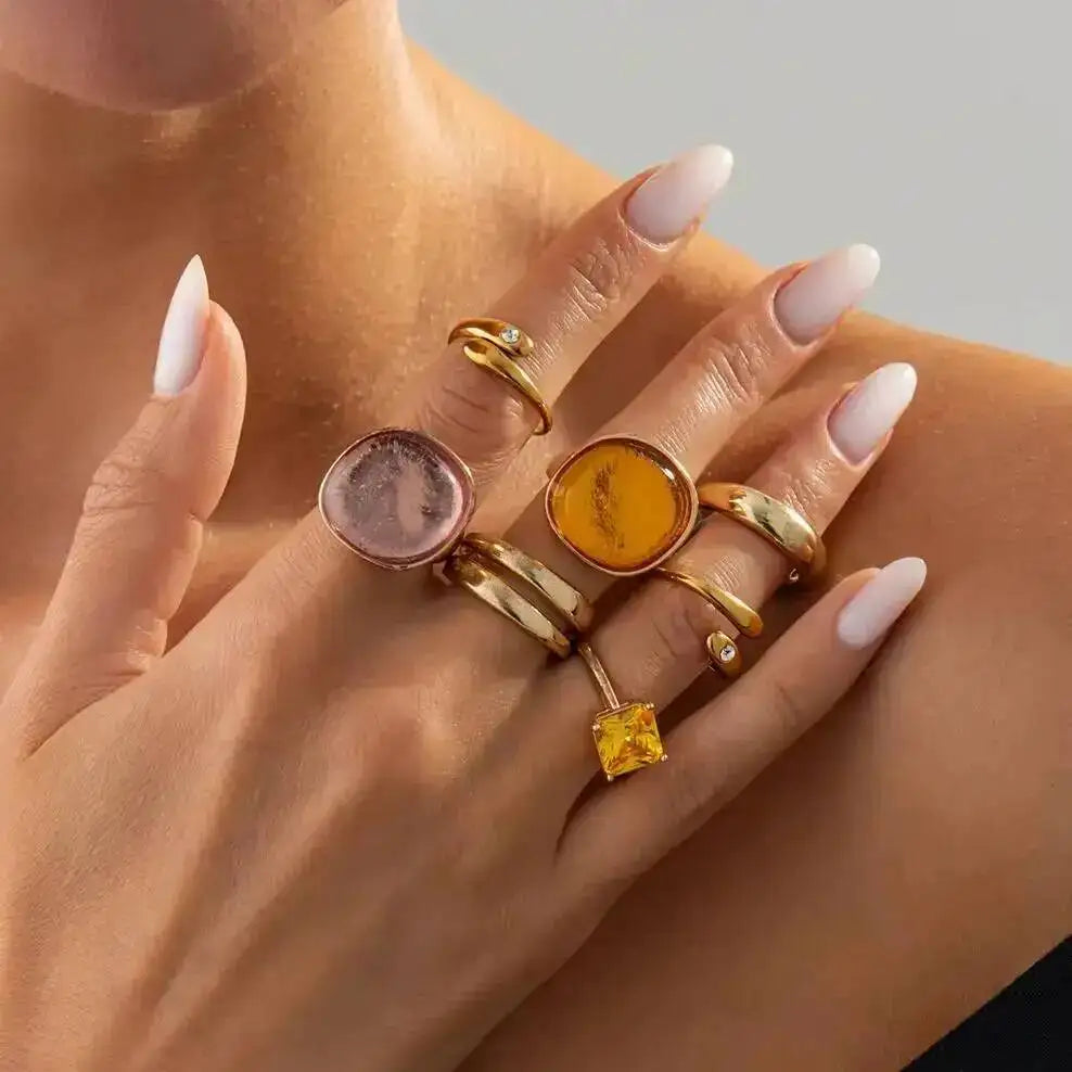 Ingemark 7-piece Inlaid Acrylic Resin Adjustable Open Rings Set Women New Trendy Gold Color Stackable Knuckle Ring Party Jewelry