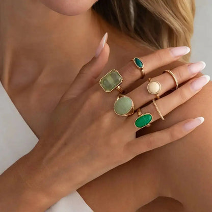 Ingemark 7Pcs Elegant Inlaid Colorful Acrylic Resin Rings Set for Women Retro Geometric Irregular Stackable Rings Boho Jewelry