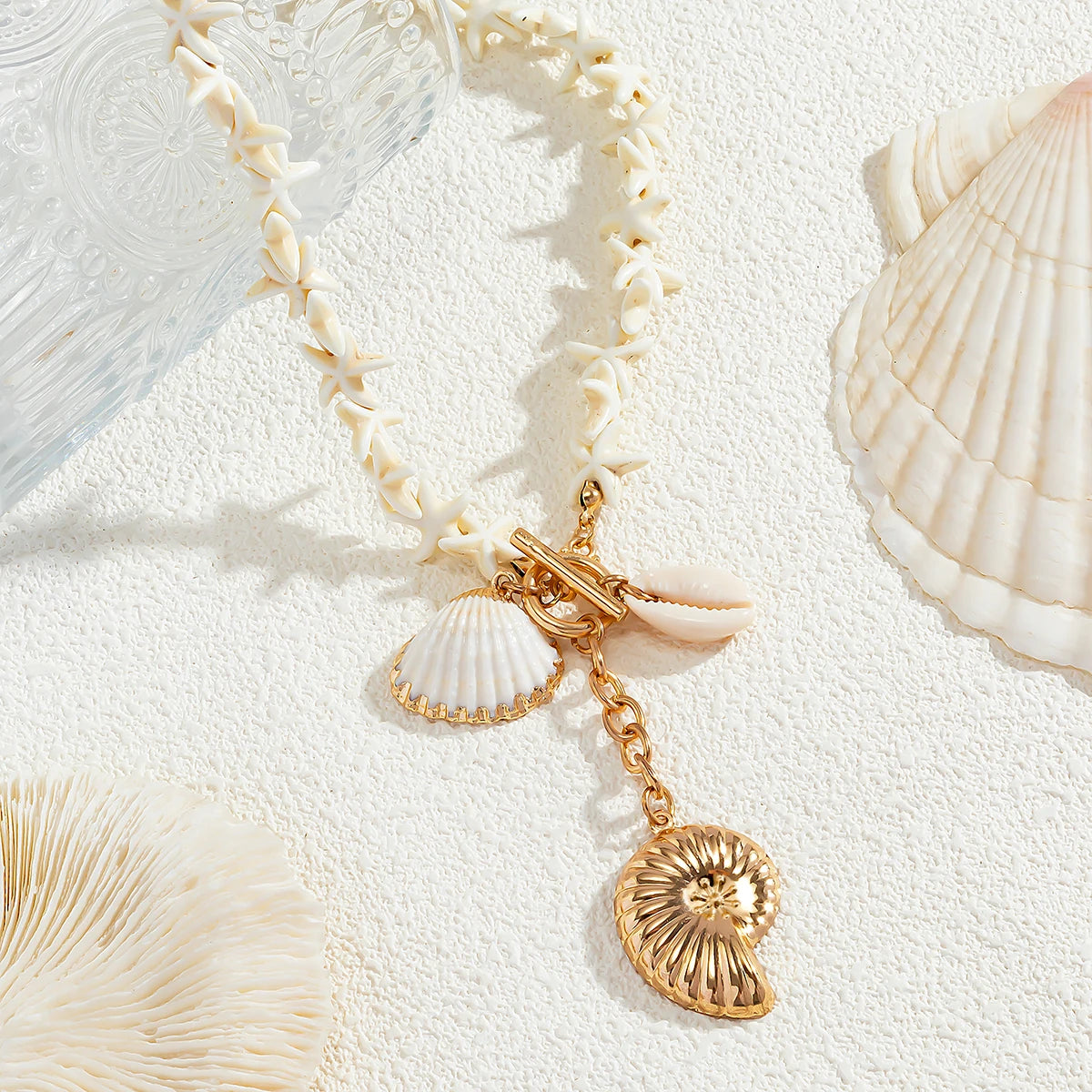 Ingemark Boho White Starfish Chain Necklace for Women Fashion Statement Elegant Conch Snail Pendant Choker Aesthetic Y2K Jewelry
