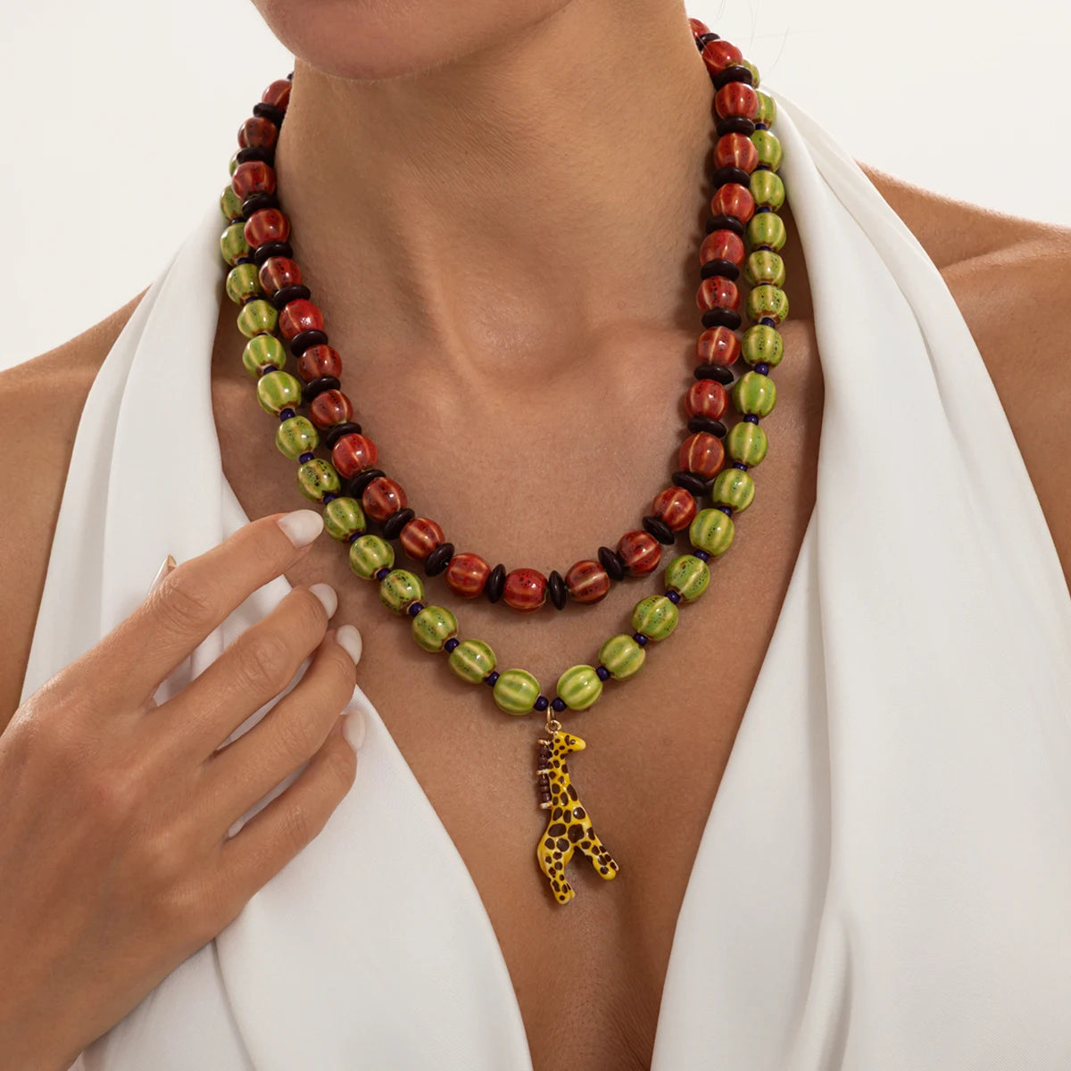 Ingemark 2Pcs/Set Trendy Red Greend Ceramics Beaded Chokers Necklace Women Vintage Stacked Giraffe Pendant Necklace Boho Jewelry