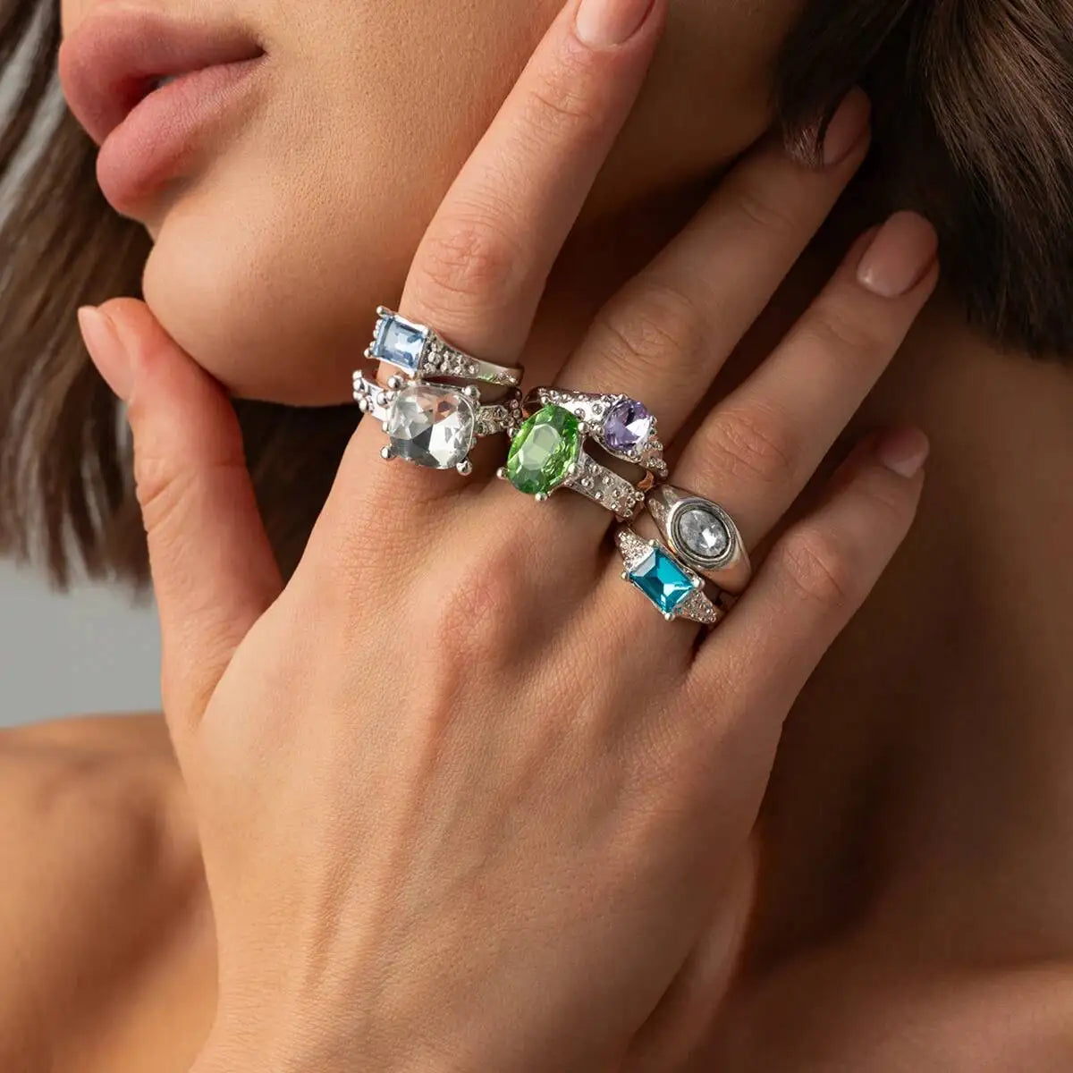 Ingemark 6 Pcs/Set Personality Acrylic Rhinestone Adjustable Open Rings for Women Vintage Stackable Finger Rings Hip Hop Jewelry