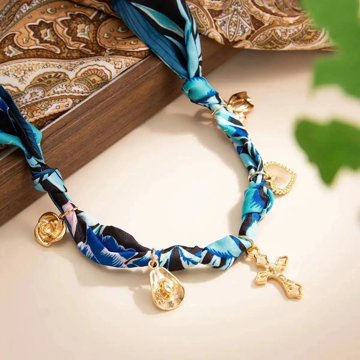Ingemark New Elegant Blue/Green Scarf Ribbon Chokers Necklace Women Vintage Sun Moon Heart Cross Pendant Necklace Boho Jewelry