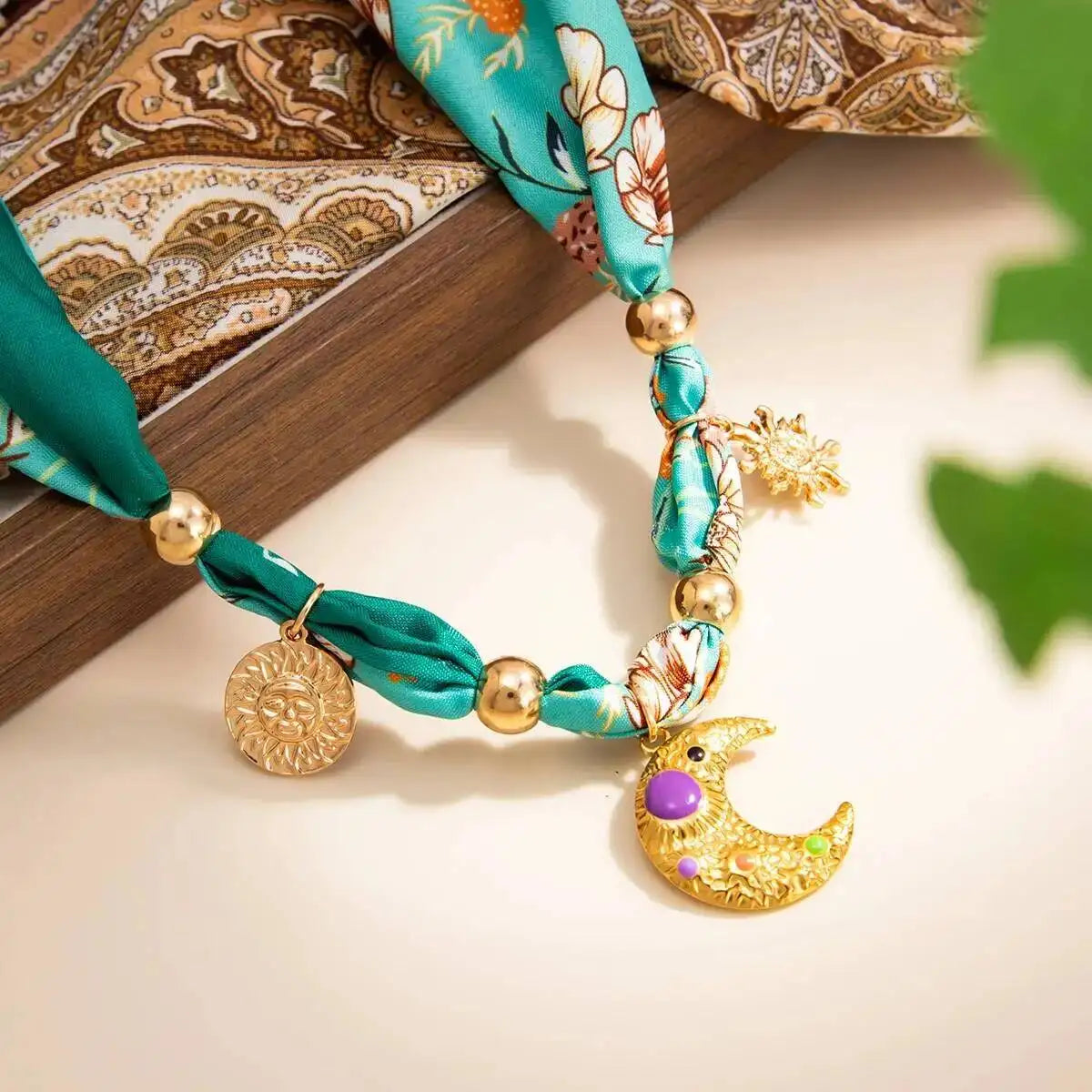 Ingemark New Elegant Blue/Green Scarf Ribbon Chokers Necklace Women Vintage Sun Moon Heart Cross Pendant Necklace Boho Jewelry