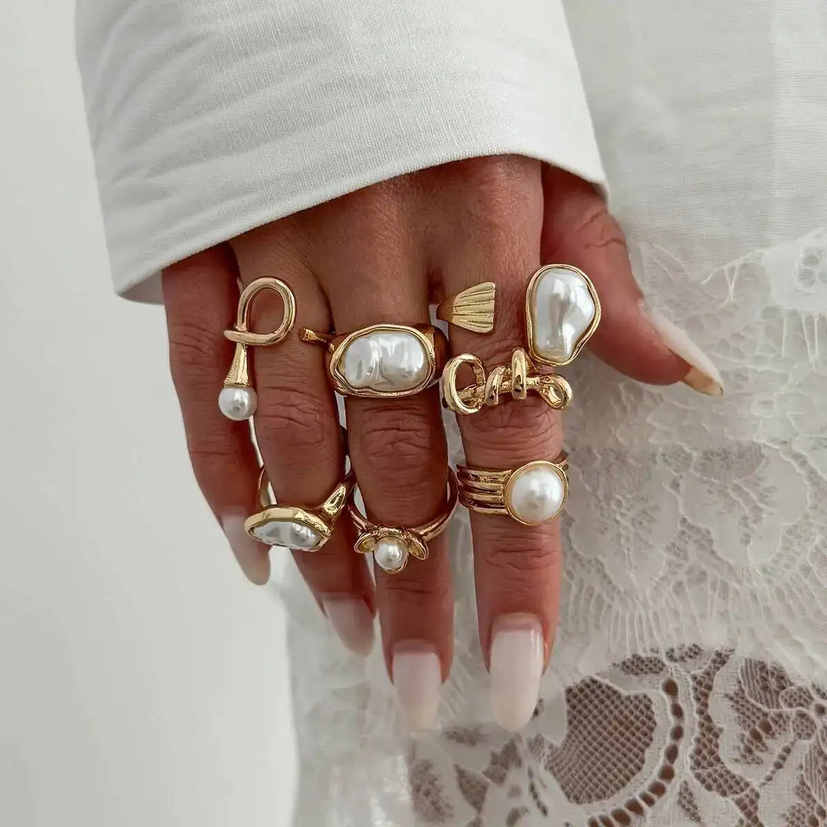 Ingemark 7 Pcs Baroque Imitation Pearl Open Rings Set for Women Elegant Irregular Stackable Adjustable Finger Ring Jewelry Gift