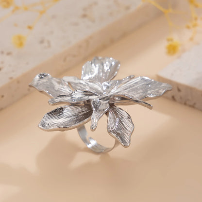 Ingemark Unique Exaggerated Large Petal Flower Rings for Women Vintage Geometric Adjustable Finger Ring Grunge Jewelry Steampunk