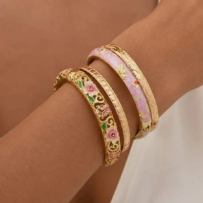 Ingemark 4Pcs/Set Elegant Enamel Dropped Glaze Flower Cuff Bracelet Women Exquisite Glass Rhinestone Gold Color Open Bangle